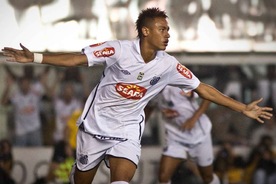 Volta de Neymar é o grande objetivo do Santos no retorno da Série A do Brasileirão