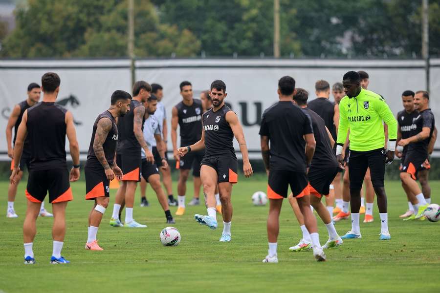 Vitória SC prepara duelo com o Floriana, de Malta