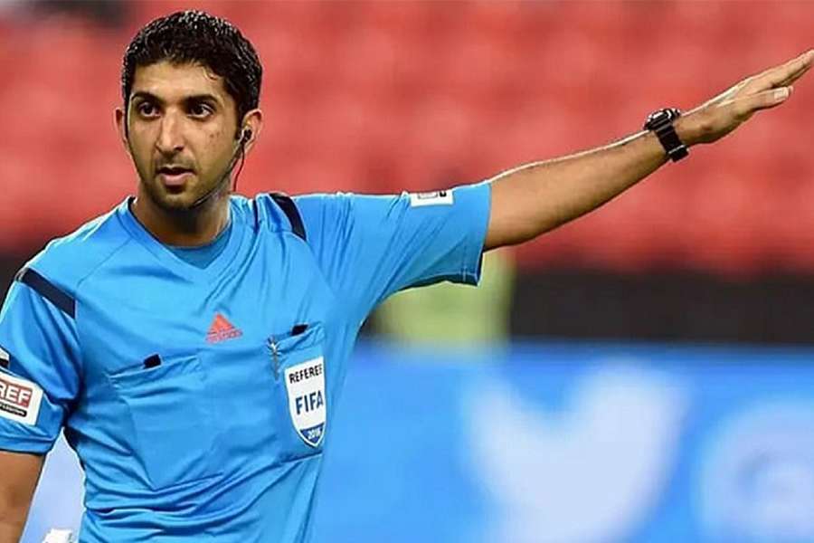 El árbitro emiratí Mohammed Abdullah Hassan dirigirá el España-Costa Rica