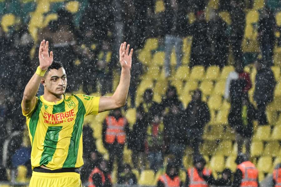 Mostafa Mohamed, sancionado.