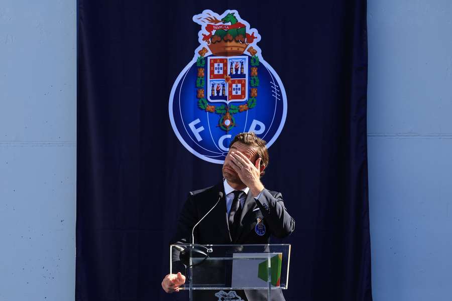 André Villas-Boas emociona-se ao recordar Jorge Costa