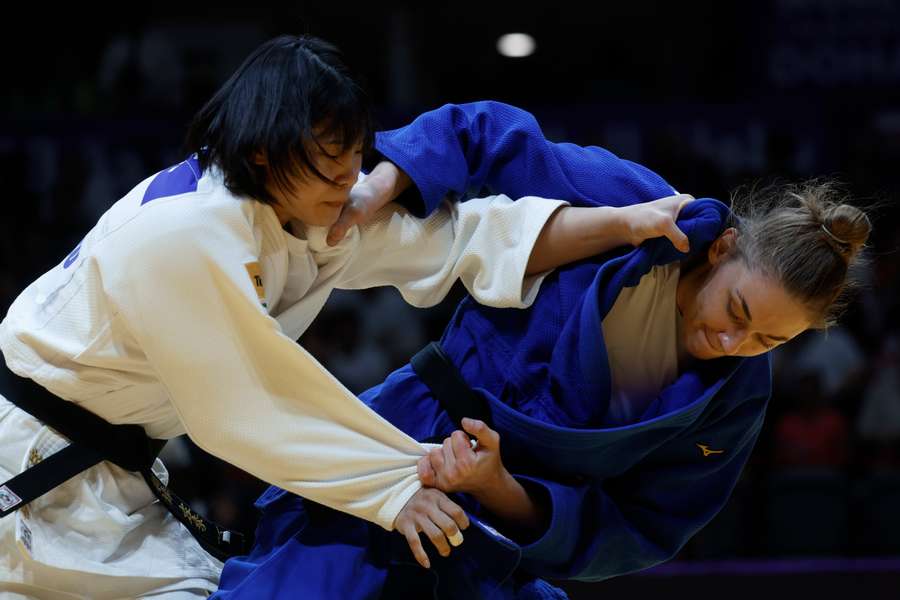 Giovanna Scoccimarro (rechts) musste sich im Finale zwar Saki Niizoe geschlagen geben, gewann dadurch aber WM-Silber. 