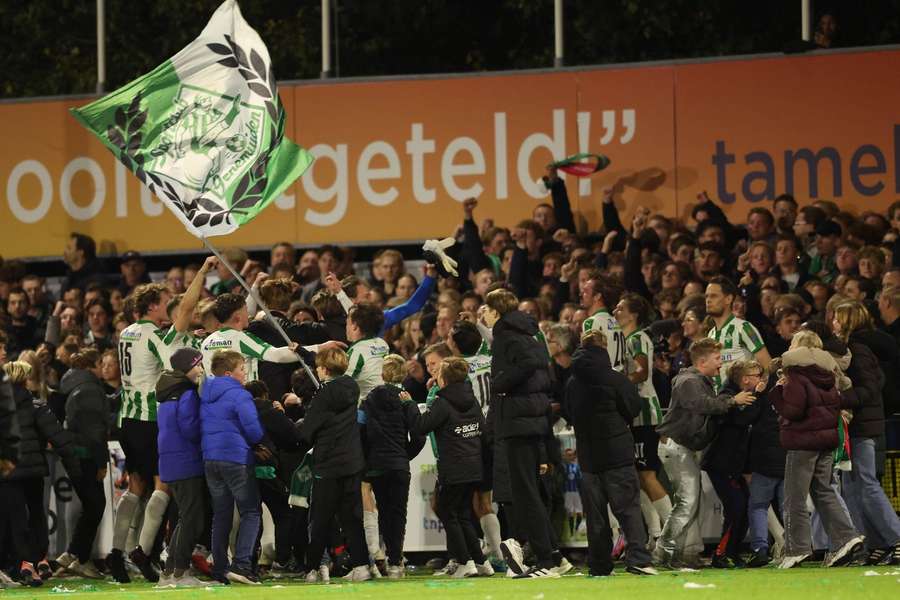 SC Genemuiden players and fans celebrate the win against FC Dordrecht SC Genemuiden players and fans celebrate the win against FC Dordrecht