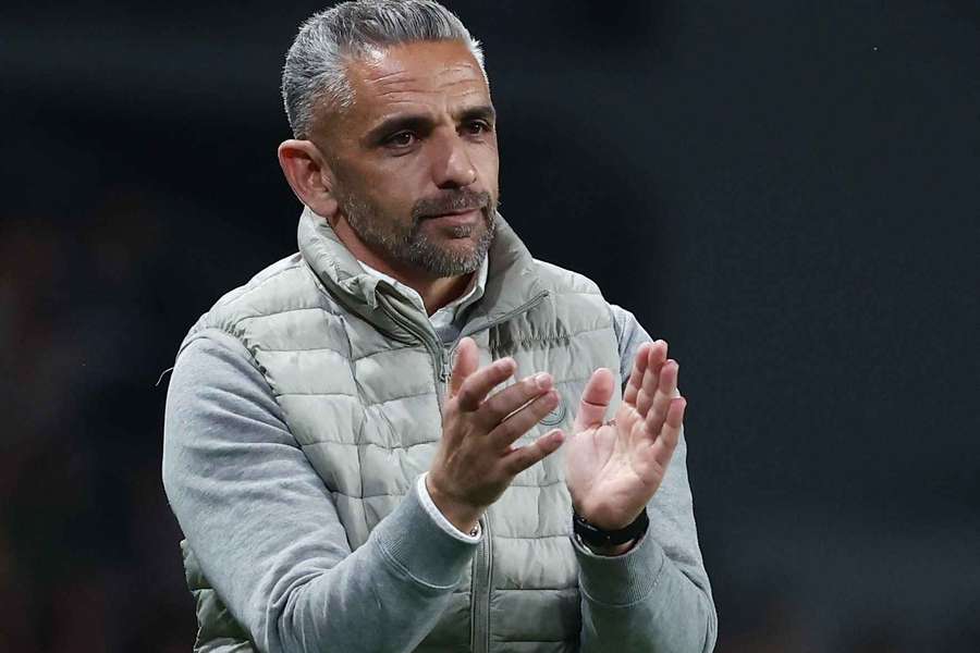 Sporting CP coach Borges brands Arsenal "wounded beast" Sporting CP coach Borges brands Arsenal "wounded beast"