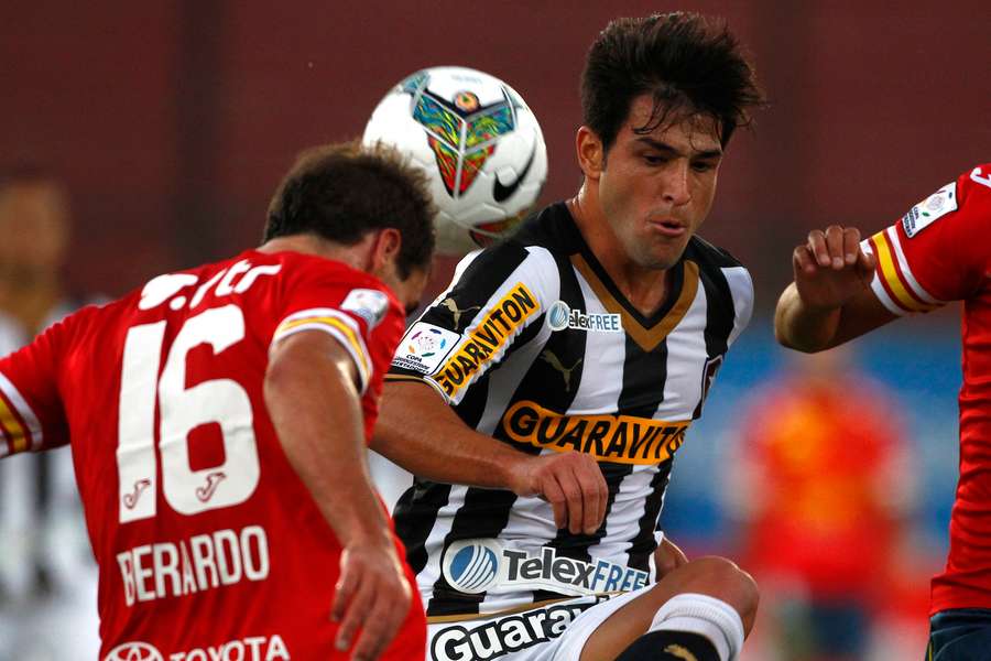 Lodeiro durante jogo pelo Botafogo na Copa Libertadores de 2014