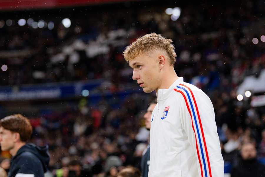 Adam Karabec se pere o místo v sestavě Lyonu.