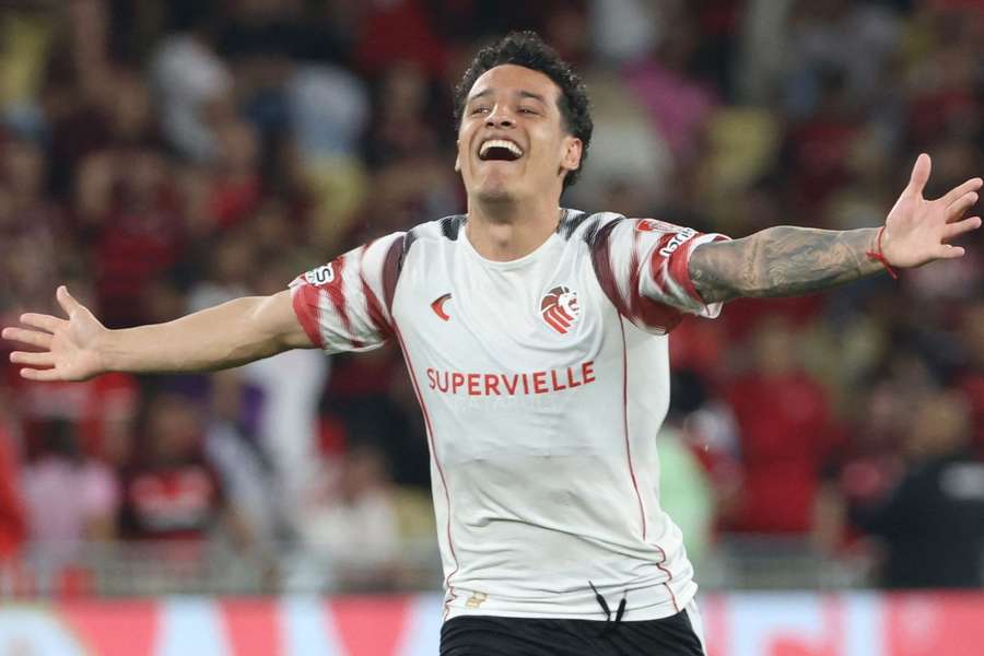 Estudiantes eliminou Flamengo na semifinal da Libertadores Estudiantes eliminou Flamengo na semifinal da Libertadores