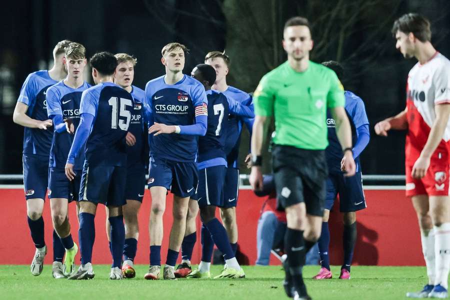 Jong AZ won twee weken terug het duel bij Jong Utrecht in een duel met twee rake en twee gemiste starfschoppen