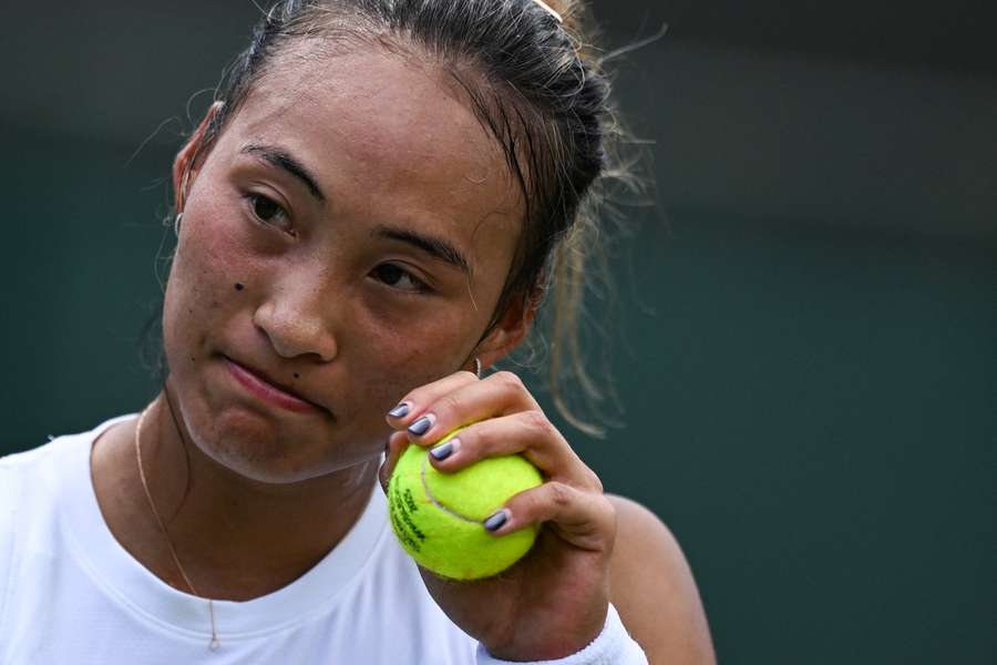 Zheng Qinwen à Wimbledon.