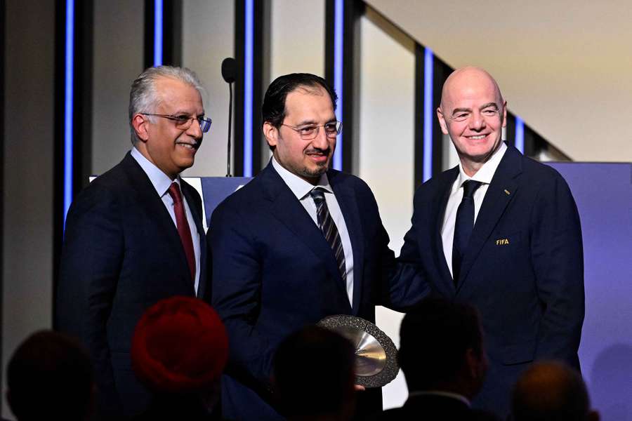 Yasser Al-Misehal, centre, during the FIFA congress