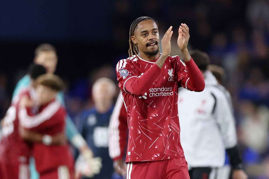 Première victoire pour Liverpool, Barcola fait ses débuts