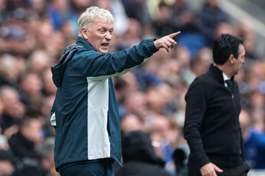 Everton boss Moyes: Am I jealous of Liverpool's record transfer spending? Everton boss Moyes: Am I jealous of Liverpool's record transfer spending?