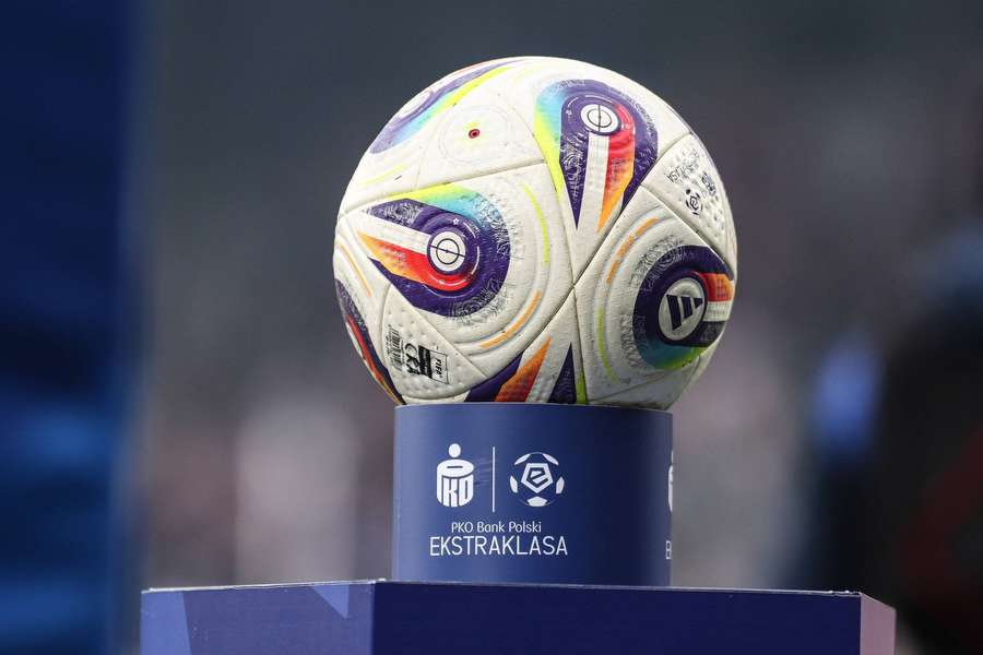 W tym stuleciu nie było tak spłaszczonej tabeli Ekstraklasy po 18 kolejkach W tym stuleciu nie było tak spłaszczonej tabeli Ekstraklasy po 18 kolejkach