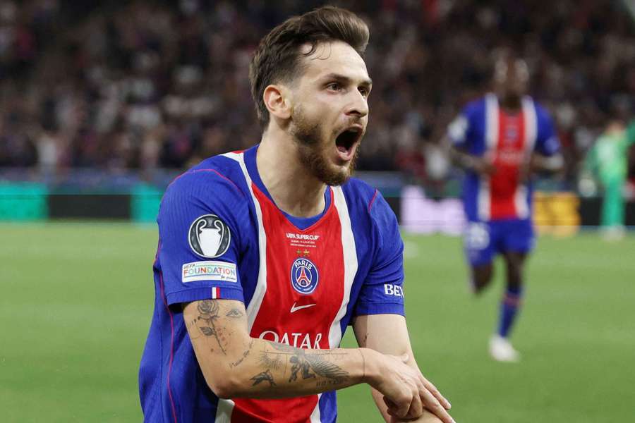 PSG de Kvaratskhelia conquistou Supercopa da UEFA na última quarta (12) PSG de Kvaratskhelia conquistou Supercopa da UEFA na última quarta (12)