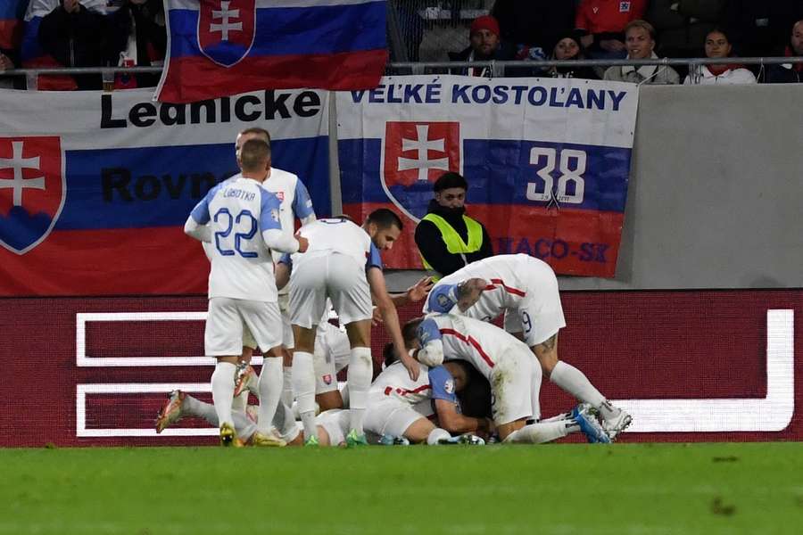 Slowakije heeft wat te vieren na de treffer in Luxemburg