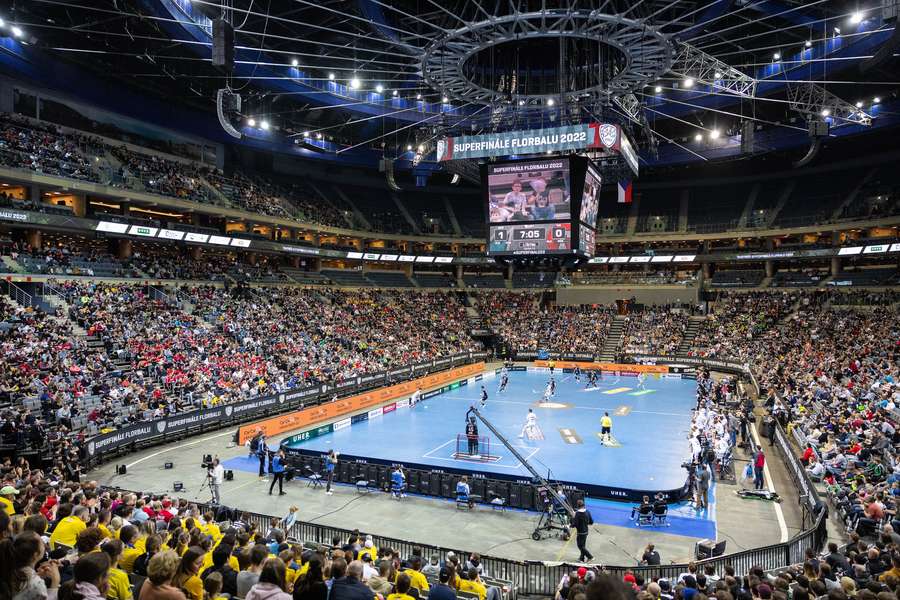 Florbalové superfinále chce v pražské O2 areně překonat divácký rekord