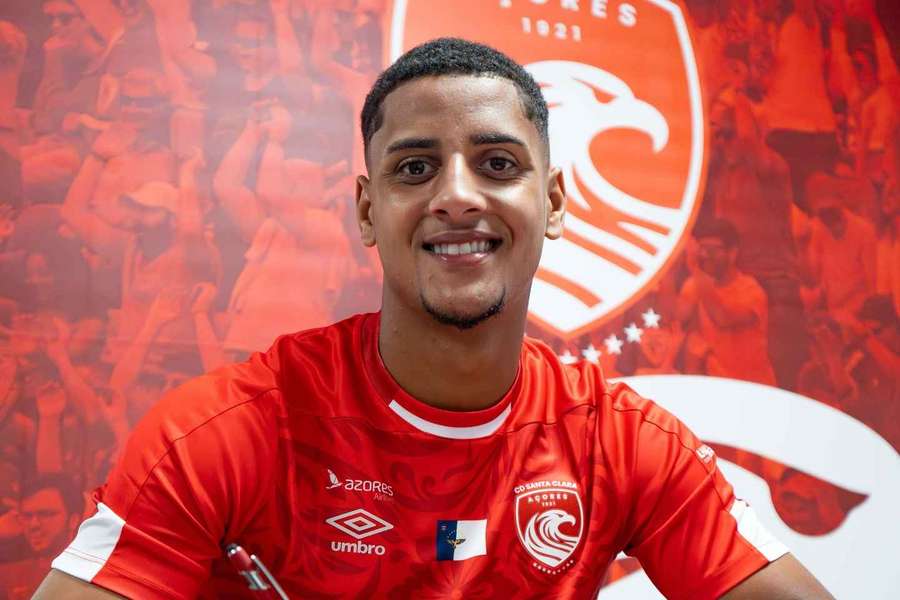 Fernando assinou até 2029