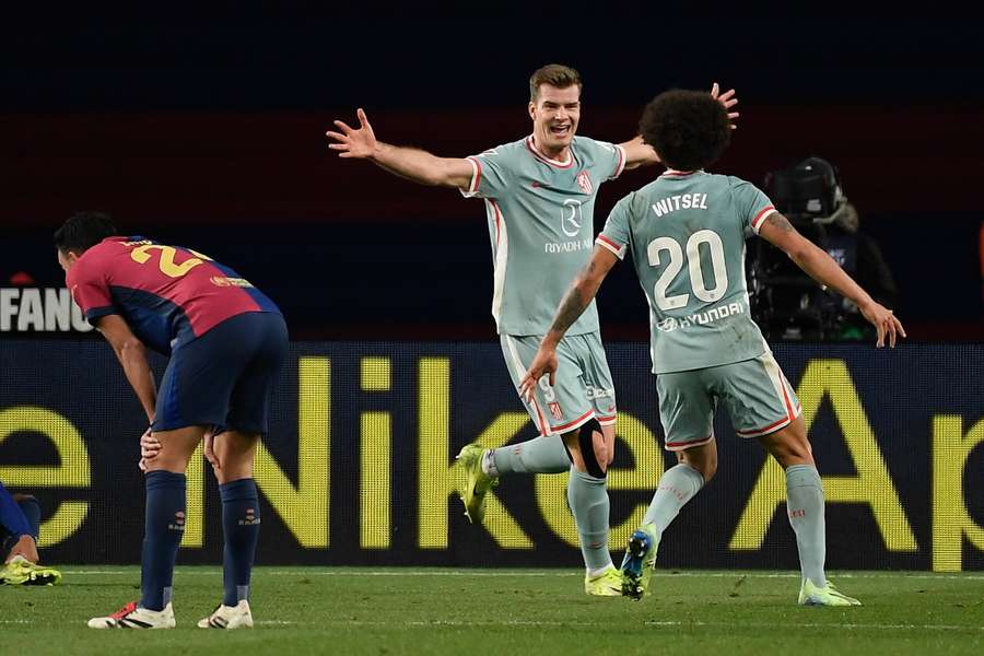 Atlético de Madrid assumiu a liderança de LaLiga ao vencer o Barcelona