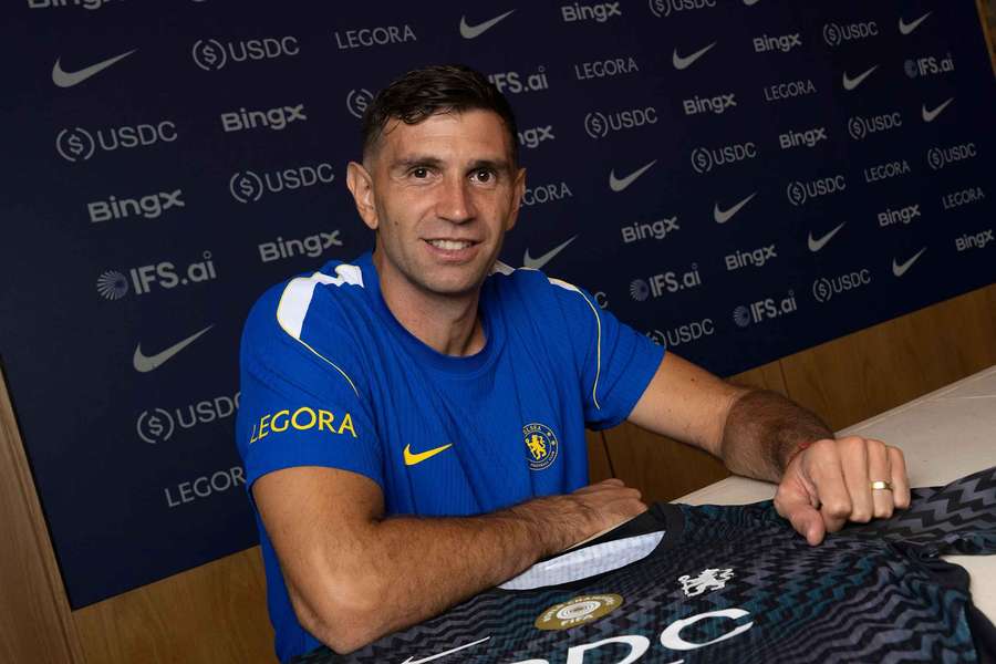 Martínez sa teší na nové pôsobisko. Martínez sa teší na nové pôsobisko.