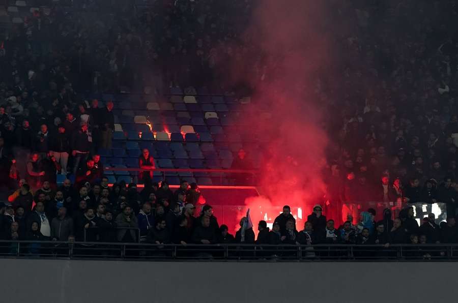 Gli ultras del Napoli in coro: "Nessun ricatto sui biglietti, siamo tutti tesserati"