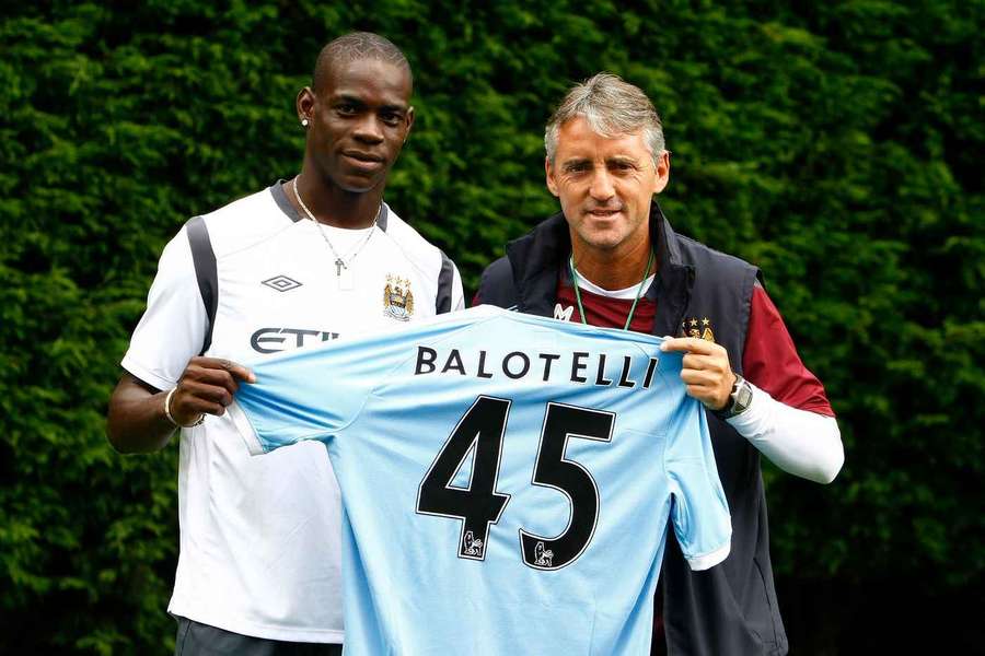 Balotelli speaks on his time at Man City: The tabloids in England went overboard with me! Balotelli speaks on his time at Man City: The tabloids in England went overboard with me!