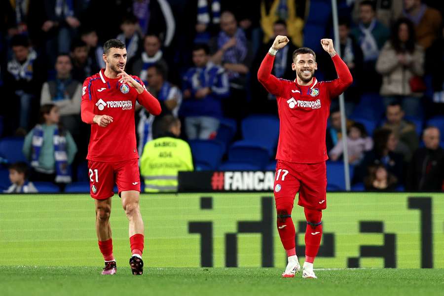 Carles Perez esulta per il gol segnato alla Real Sociedad