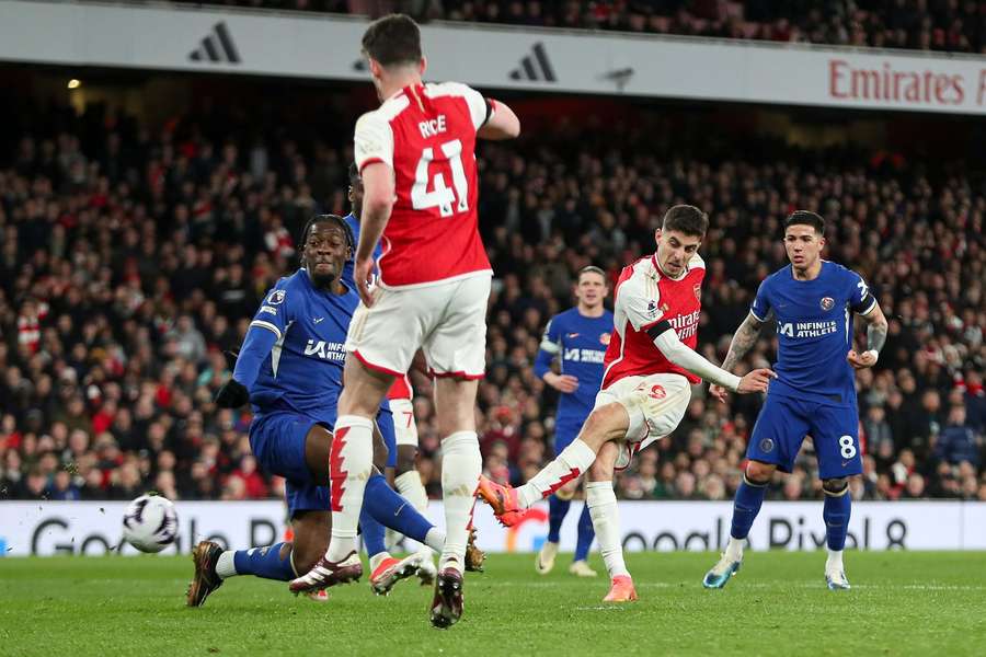 Modløse Chelsea får prygl på Emirates af topholdet Arsenal