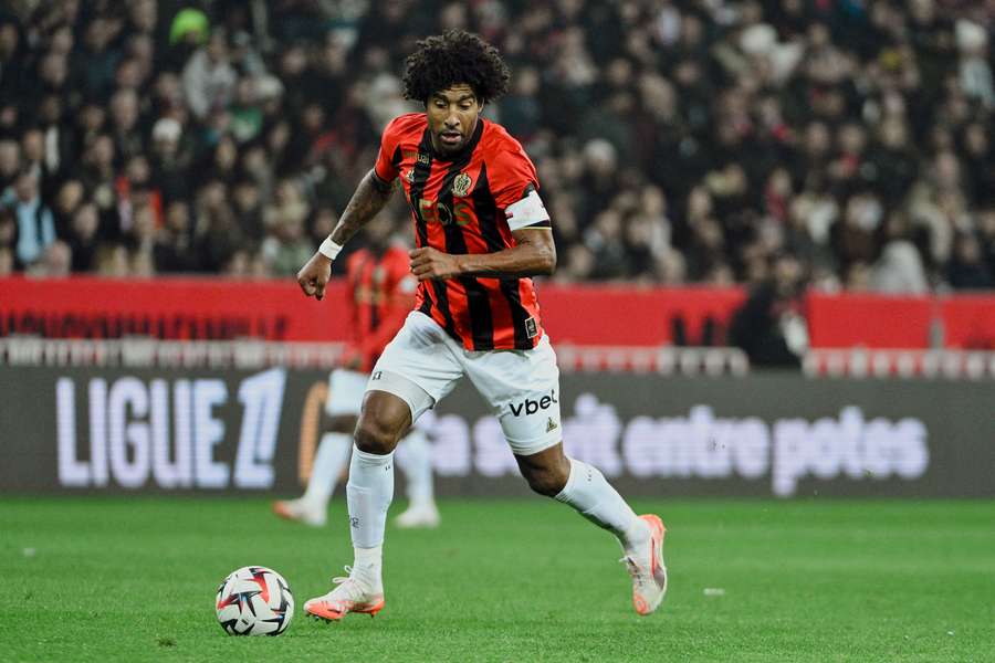 Dante contre Marseille le 26 janvier.