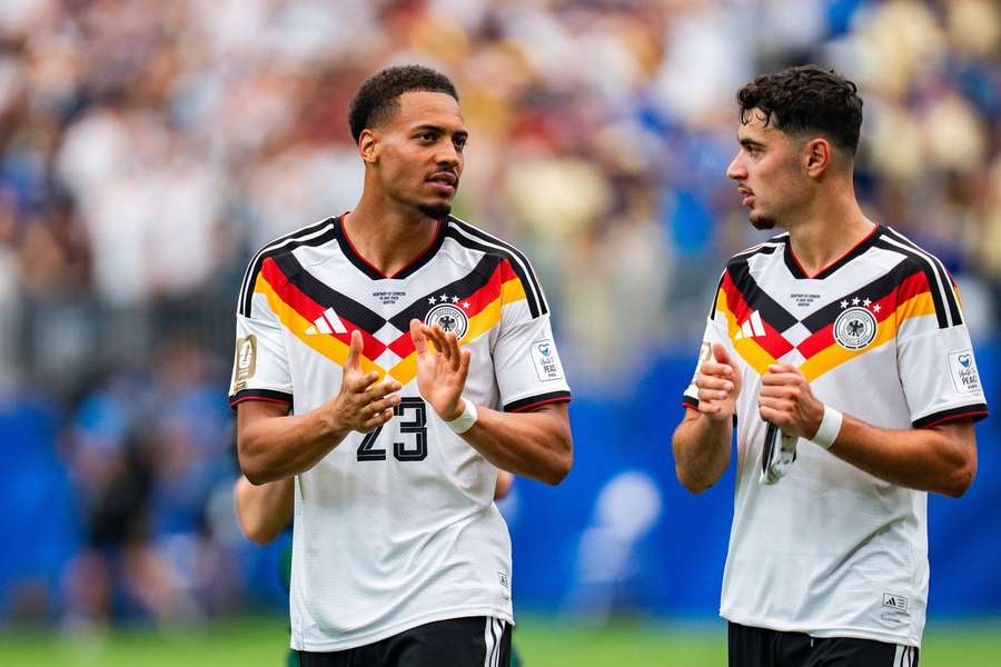 Nmecha (l.) und Pavlovic sollen auch gegen Paraguay wieder starten