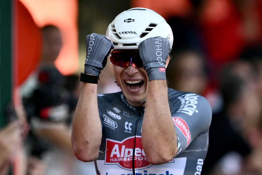 Jasper Philipsen venceu o sprint