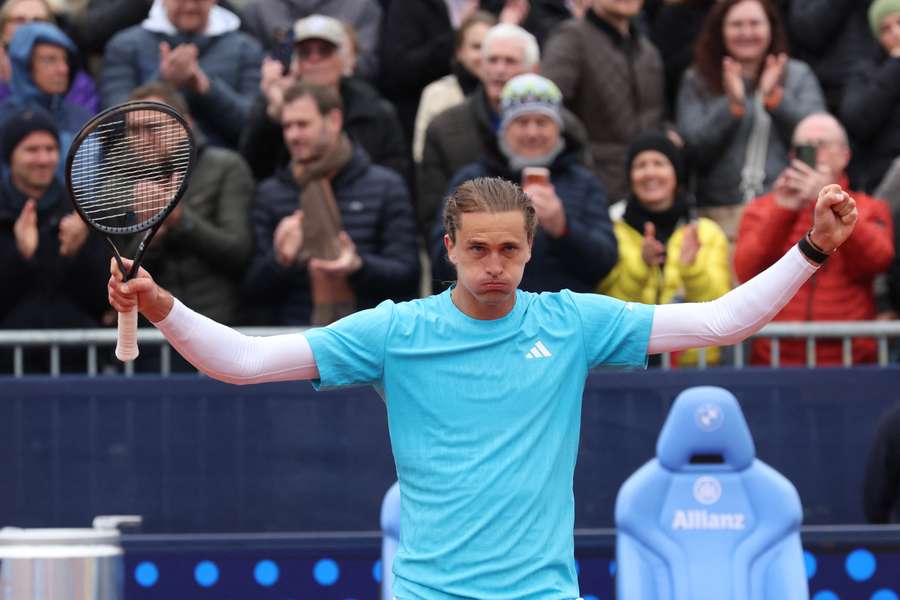 Zverev celebrates his tight victory