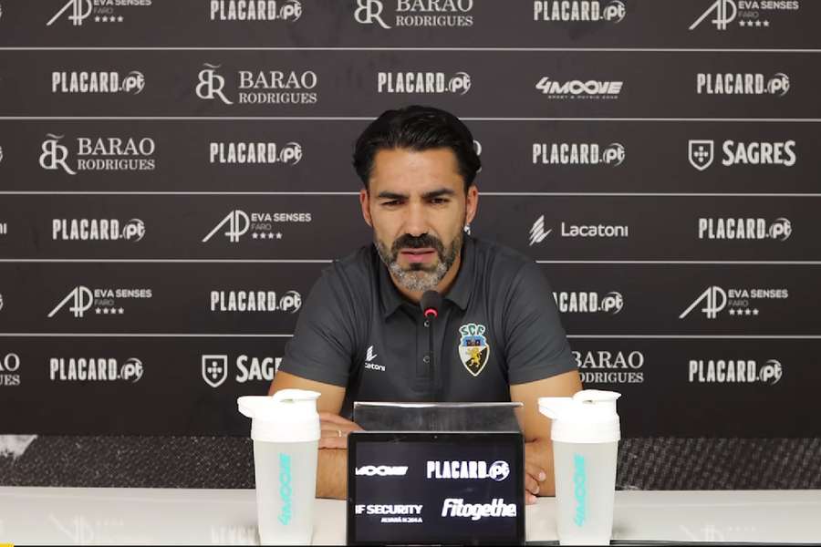 Vasco Faísca retirou a pressão de cima dos seus jogadores antes da deslocação a Alvalade