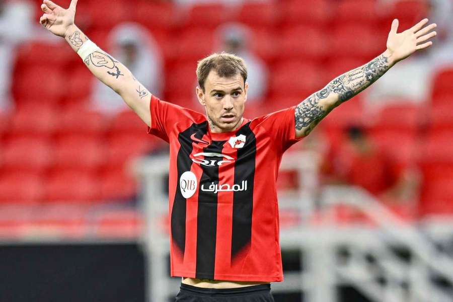 Róger Guedes está desde 2023/2024 no Al Rayyan