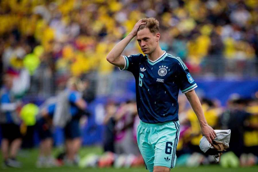 Kimmich ins Mittelfeld?