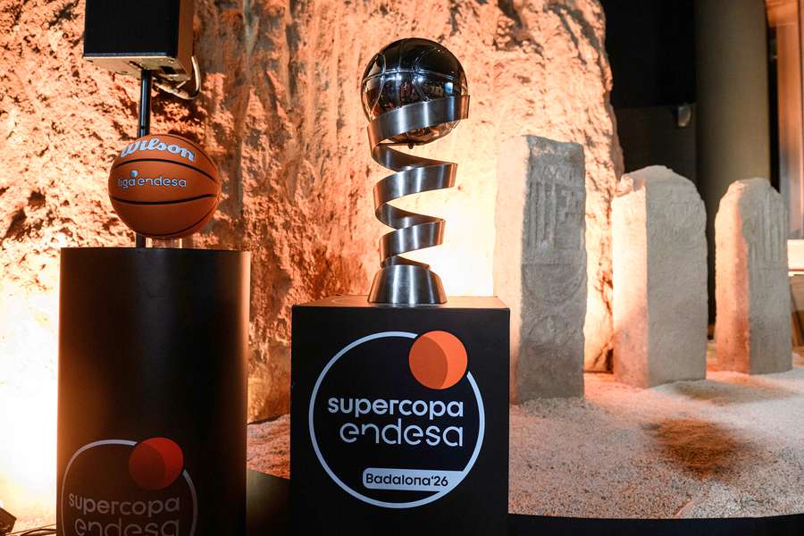 Trofeo de la Supercopa Endesa Trofeo de la Supercopa Endesa