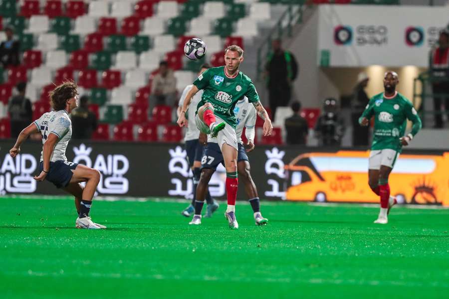 Al Ettifaq venceu o Al Okhdood por 2-0