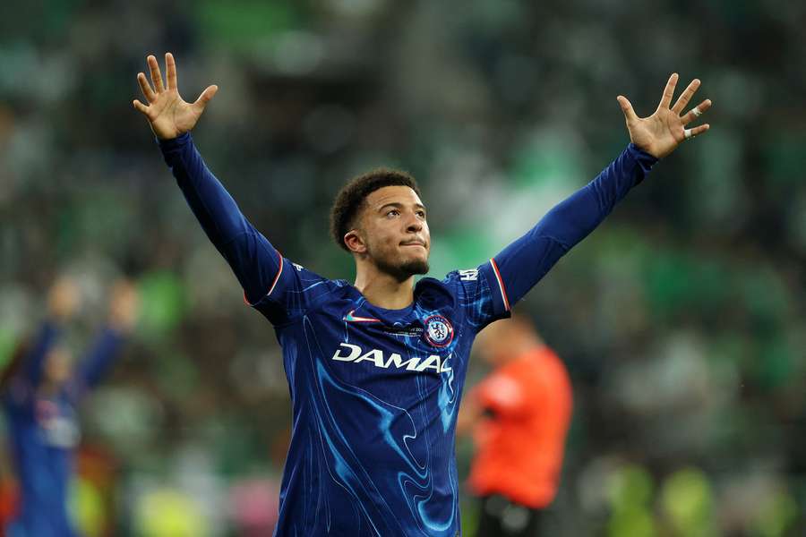 Jadon Sancho dopo la finale di Conference League vinta dal "suo" Chelsea