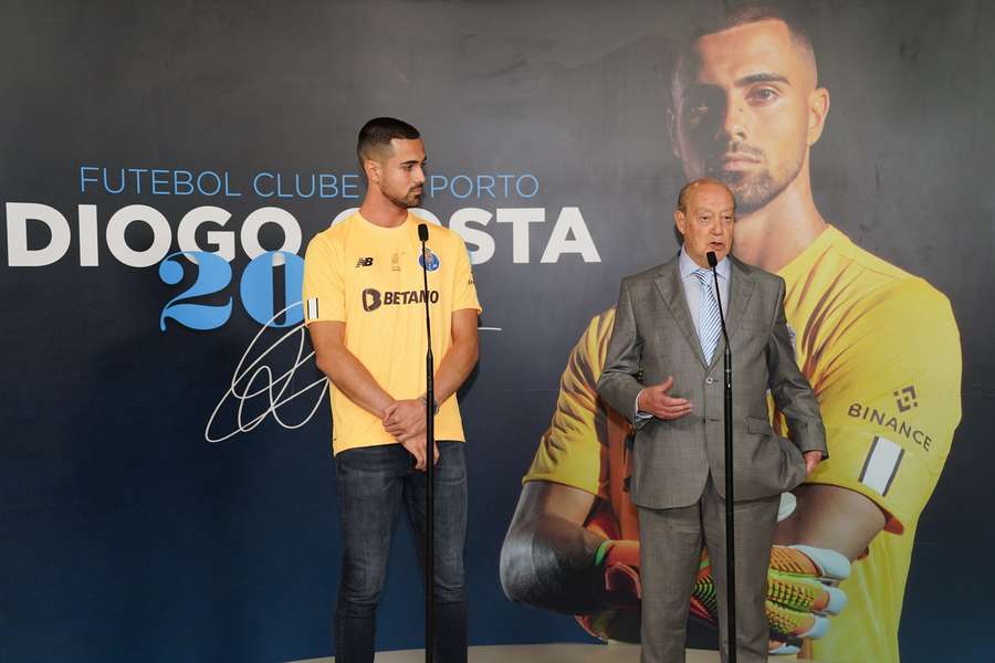 Diogo Costa renovou recentemente o contrato que o liga ao FC Porto