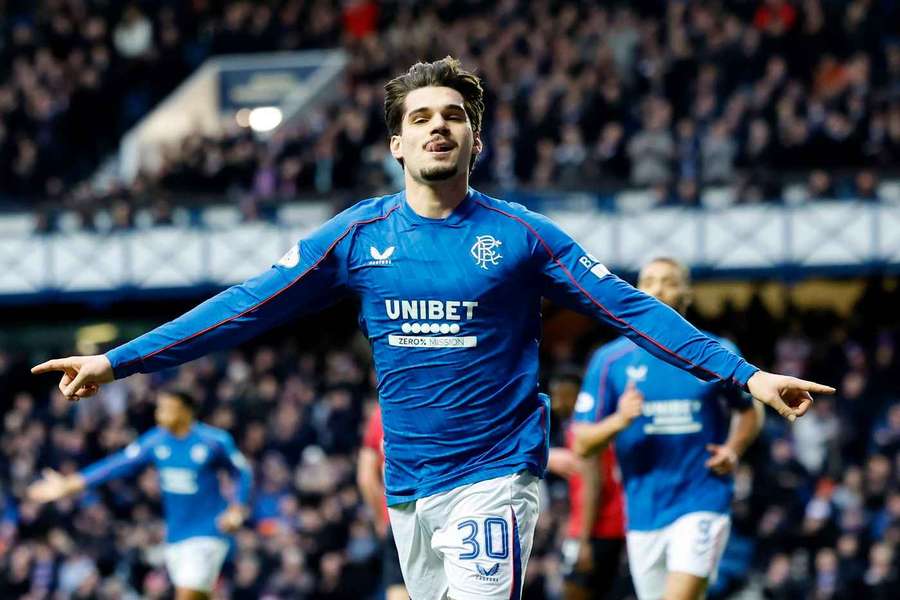 Ianis Hagi, inclus pe lista UEFA de către Rangers