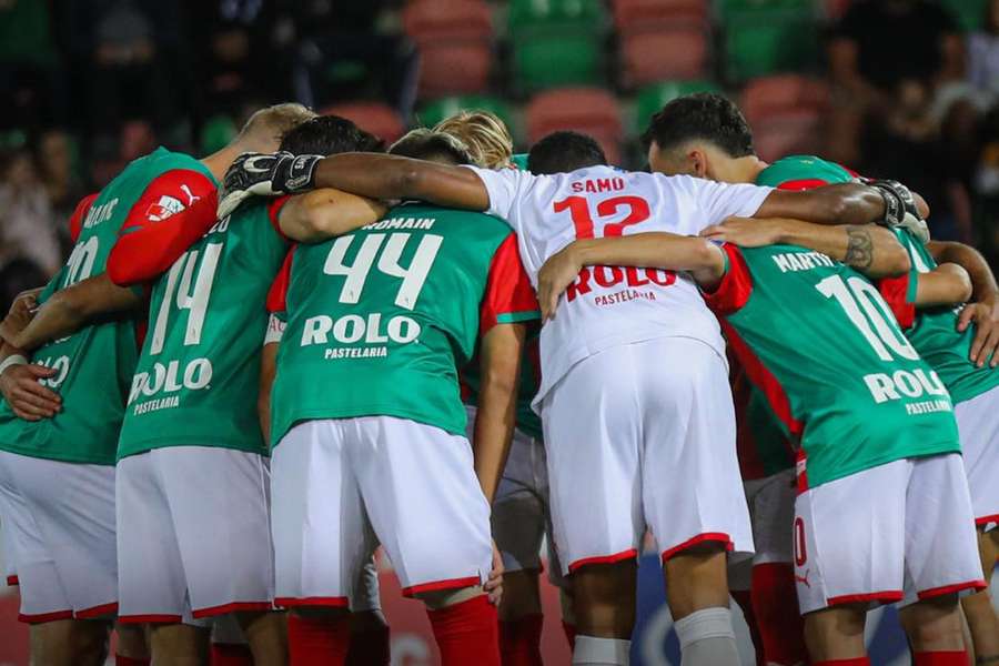 Marítimo segura liderança no Algarve Marítimo segura liderança no Algarve