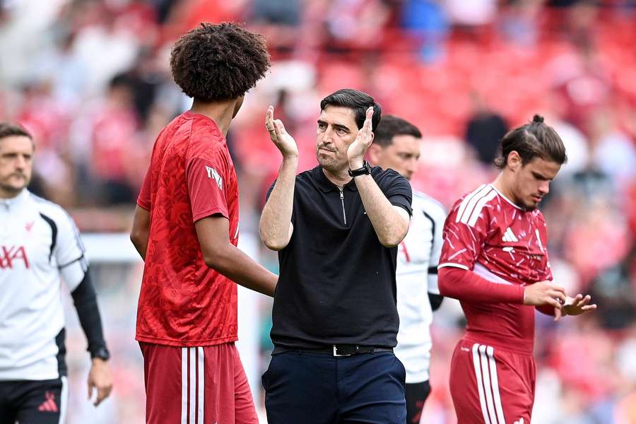 Andoni Iraola Andoni Iraola