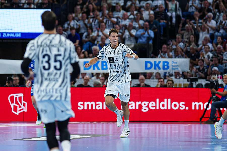 Perfekter Auftakt für die Zebras Perfekter Auftakt für die Zebras