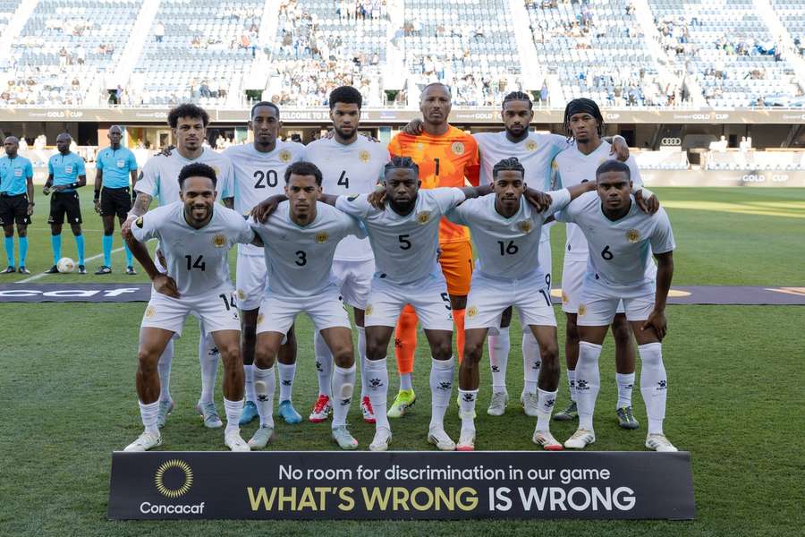 Piłkarze Curacao o awans na MŚ dla swojego kraju i trenera Dicka Advocaata