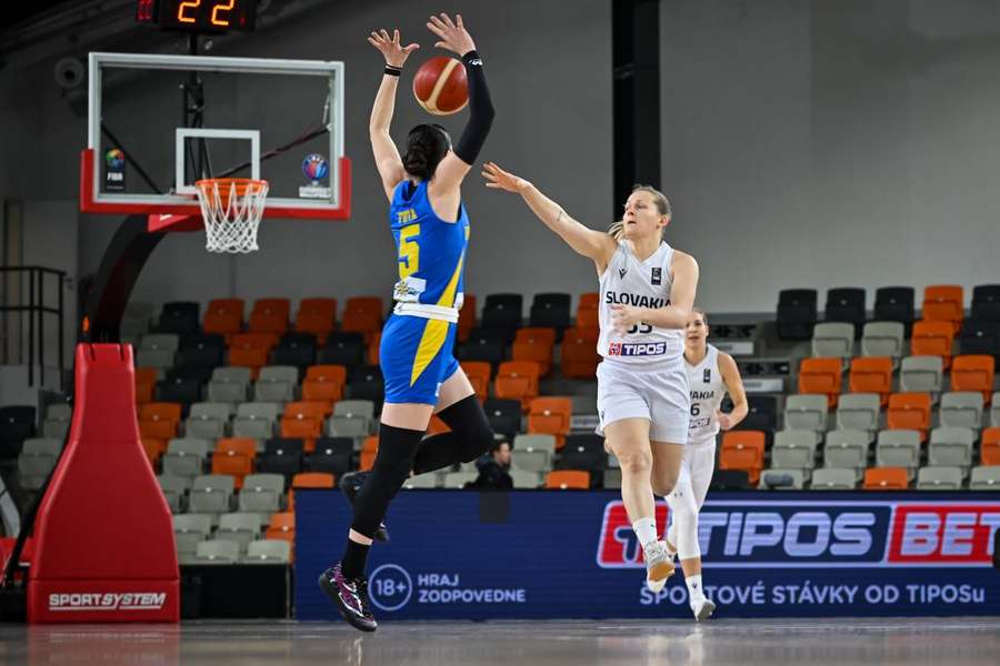 Fotaová (Rumunsko) v súboji so Slovenkou Havranovou.