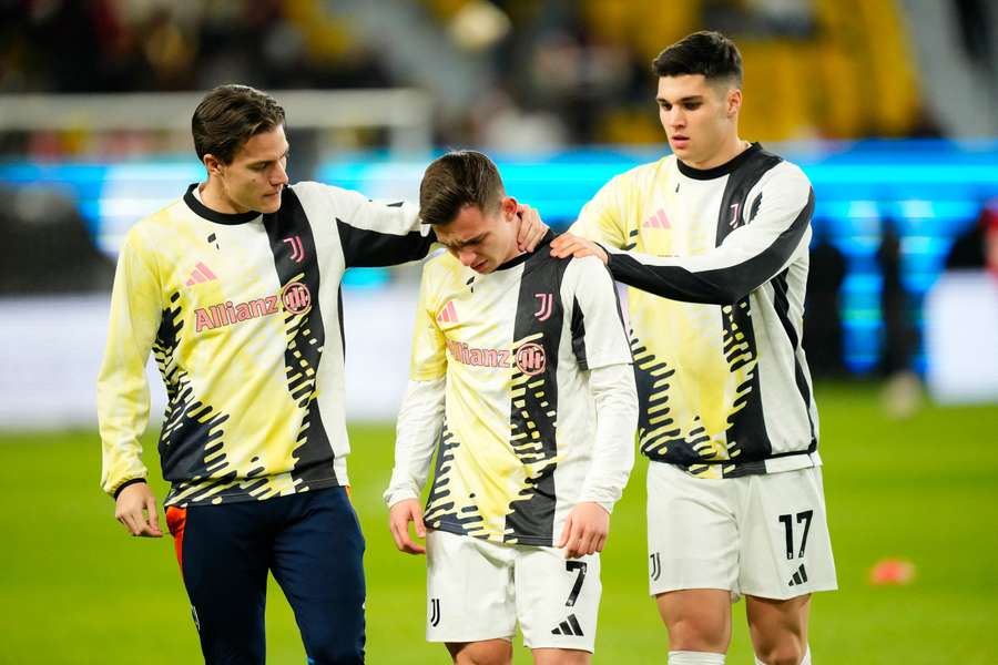 Francisco Conceição inconsolabile dopo l'infortunio nel riscaldamento prima di Juventus-Milan