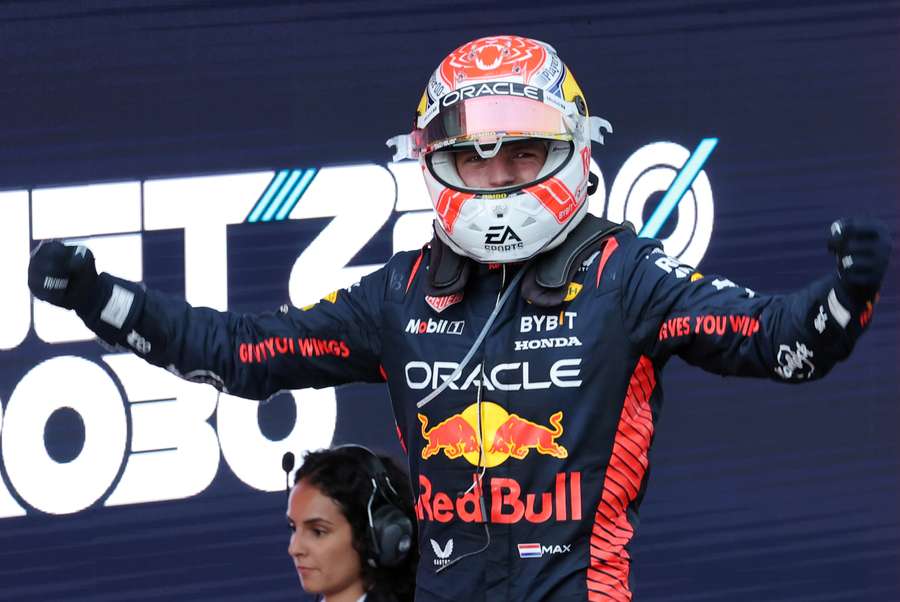 Verstappen celebra su triunfo en el GP de España