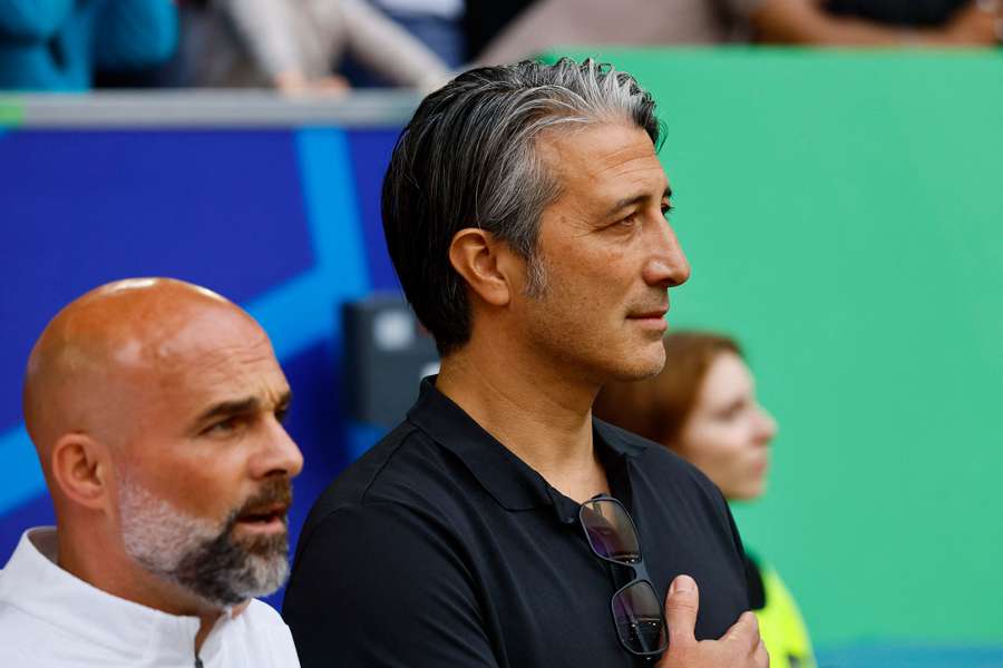 Murat Yakin during the Swiss national anthem