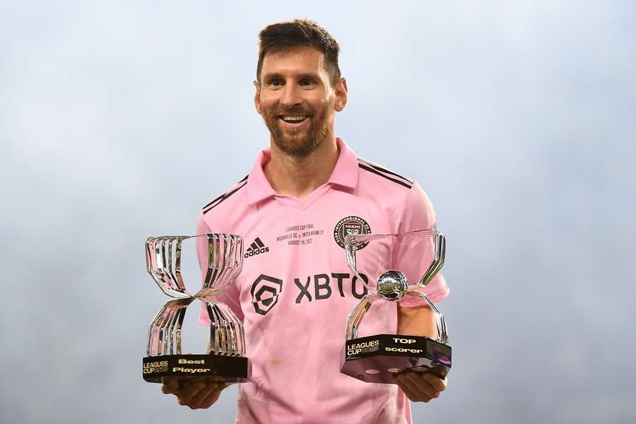 Messi s oceneniami pre najlepšieho hráča a najlepšieho strelca Leagues Cupu.