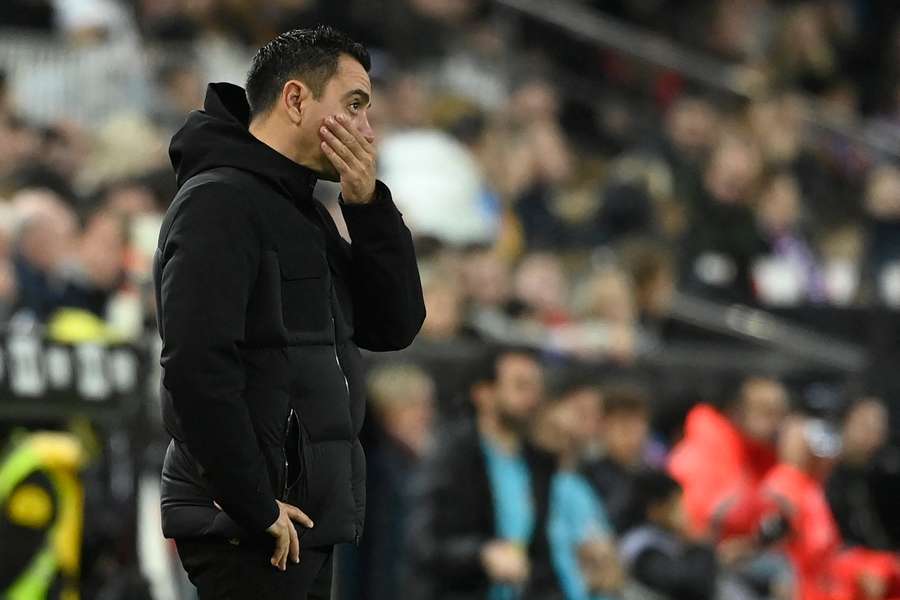 Xavi não está satisfeito com o aproveitamento ofensivo do Barcelona