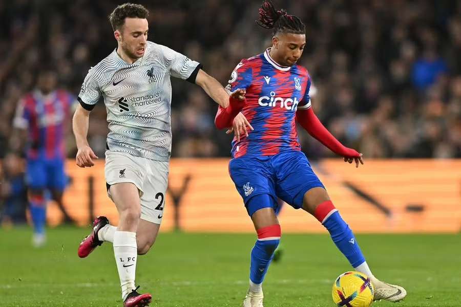 Diogo Jota em ação contra o Crystal Palace